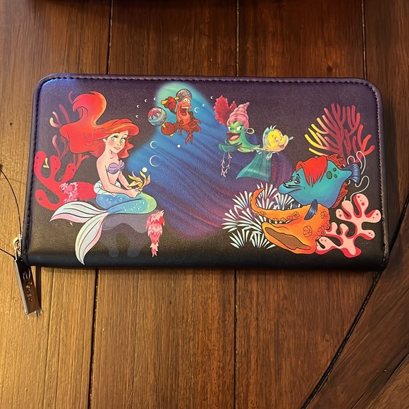 Little Mermaid Backpack and wallet Danielle Nicole - Picture 11 of 12